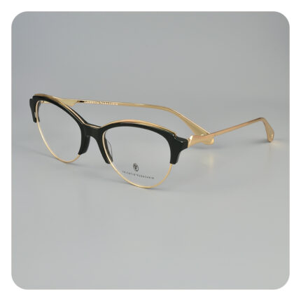 Valentin-Yudashkin-096-c04